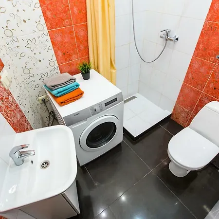 Baker's Street Hostel *
